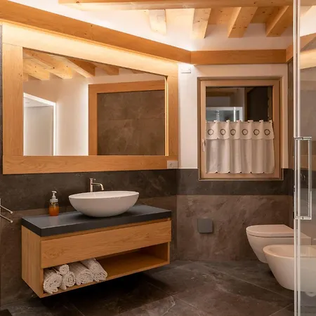 Casera Cal De Mez- Wellness Appartement Funes (Belluno)