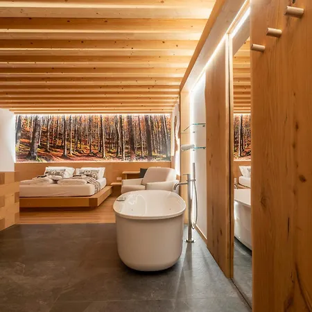 Casera Cal De Mez- Wellness Funes (Belluno)